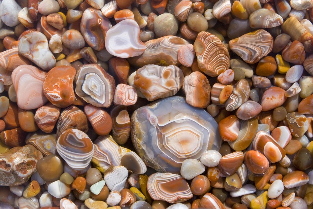 what are agates