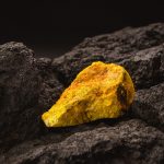 dangerous minerals uranitite