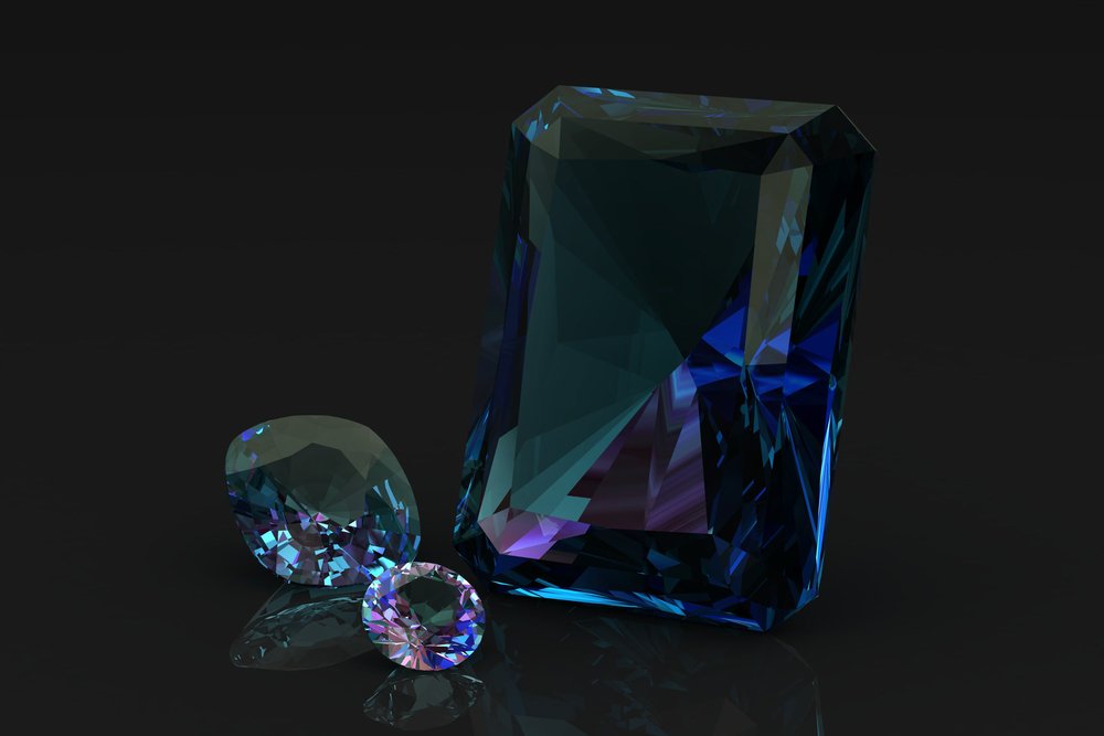 Alexandrite changes color in different light