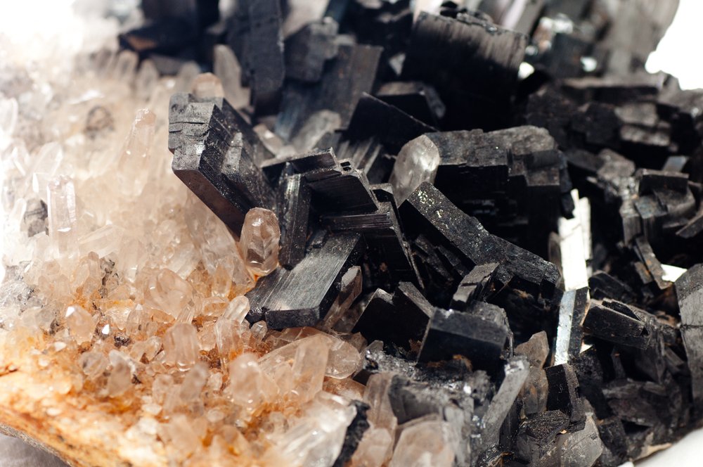 Ferberite has black crystals