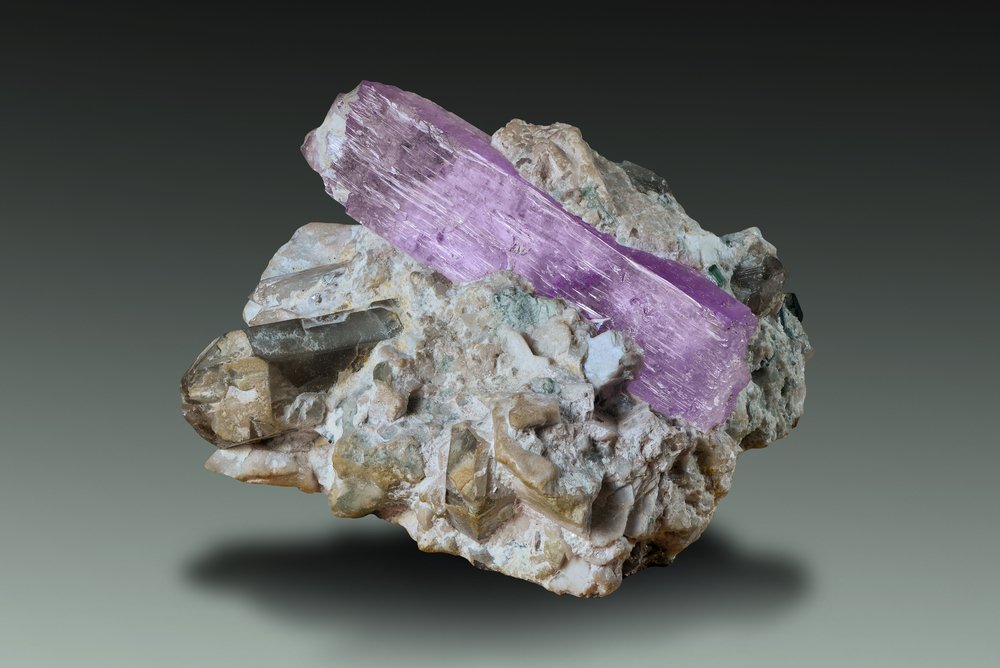 purple Kunzite crystal